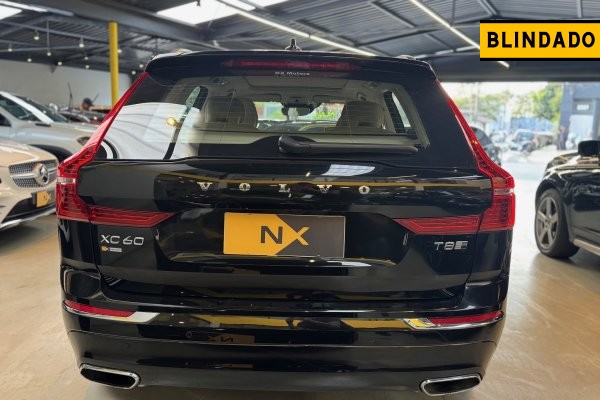 VOLVO XC60 2.0 T8 HYBRID INSCRIPTION AWD GEARTRONIC 2019/2020